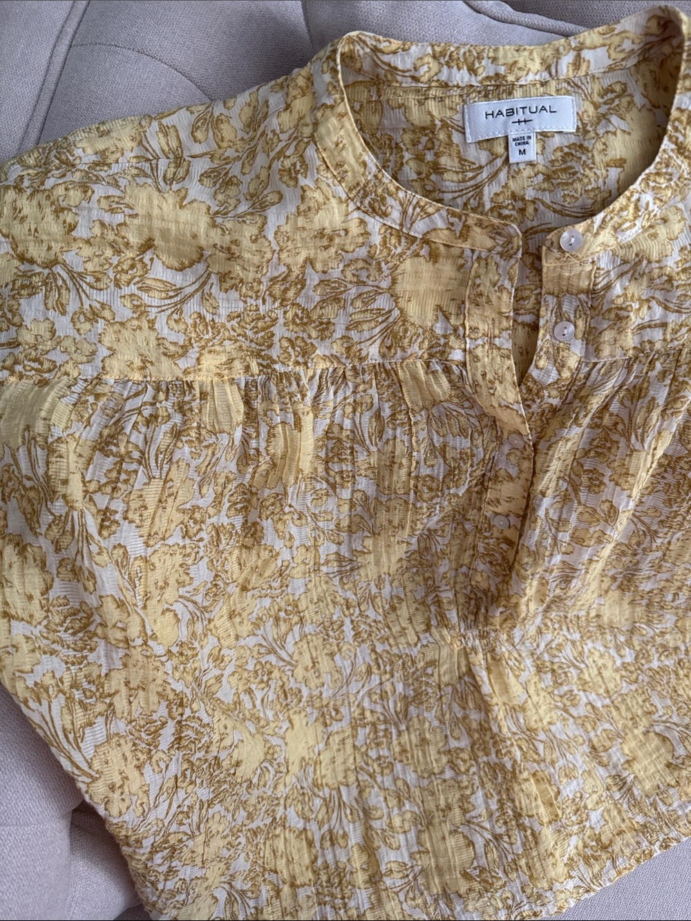 Habitual Summer Blouse - Picture 4 of 6